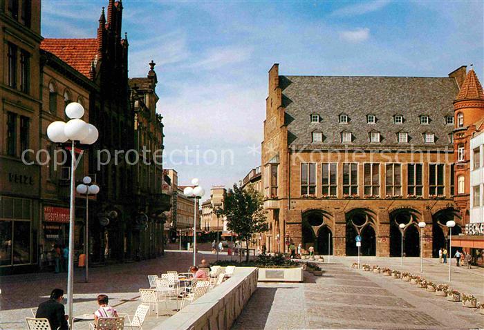 Minden Westfalen Marktplatz und Scharn mit altem Rathaus