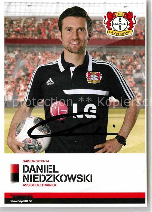 Fussball Bayer 04 Leverkusen Daniel Niedzkowski Autogramm