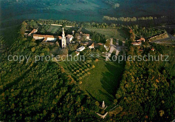 Vezelise Fliegeraufnahme Colline de Sion