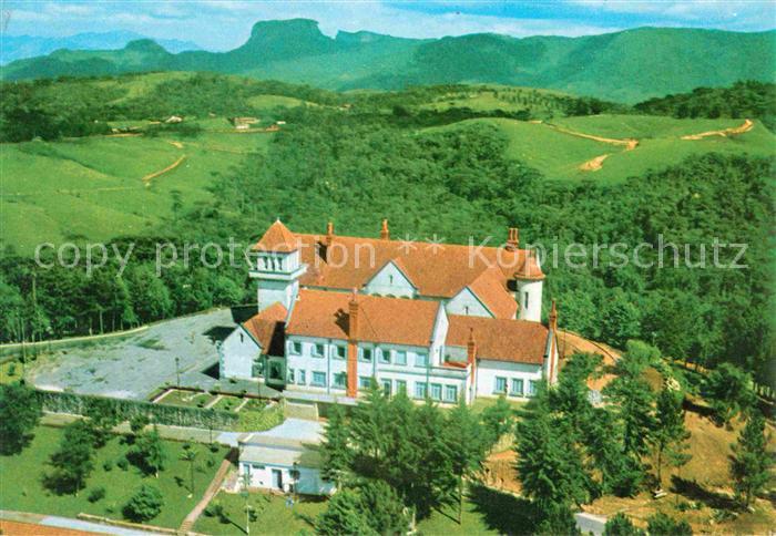 Campos do Jordão Palacio Boa Vista ao fundo Pedra do Bau