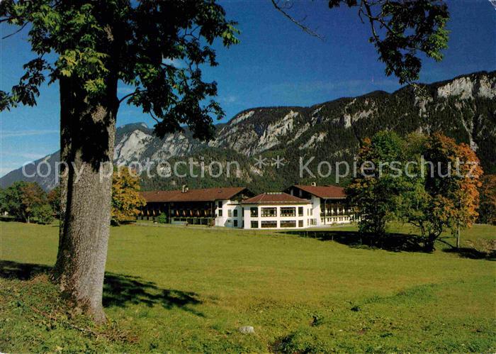 Bischofswiesen Rehaklinik Loipl mit Untersberg