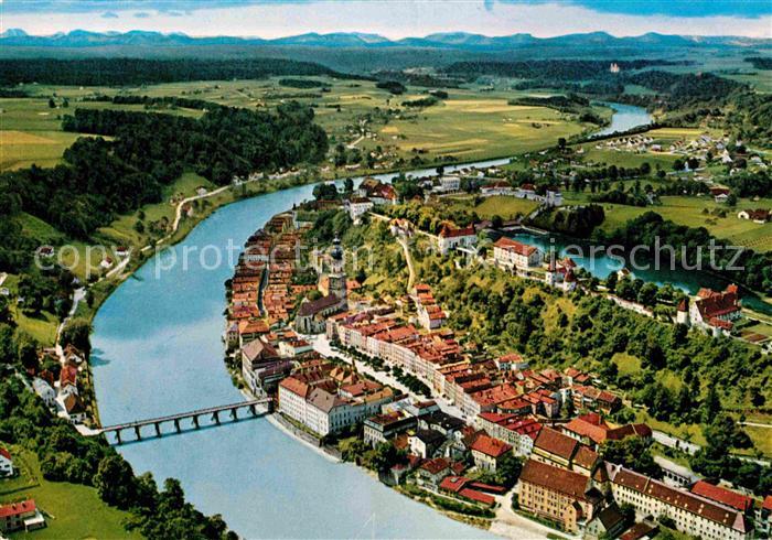 Burghausen Salzach Blick auf Berchtesgadener Berge bis zum Chiemgau Fliegeraufna