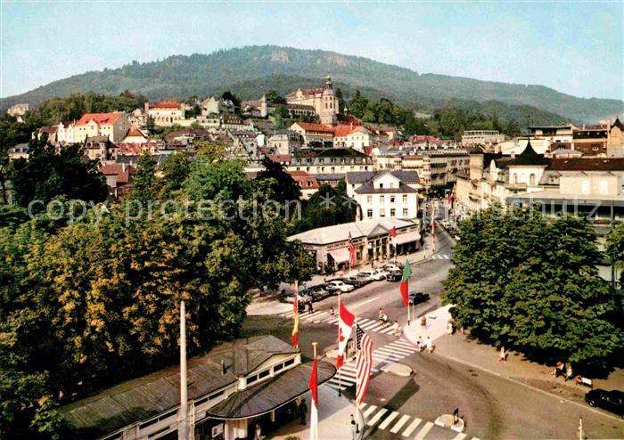 BADEN-BADEN BW Goetheplatz mit Blick auf Stiftskirche