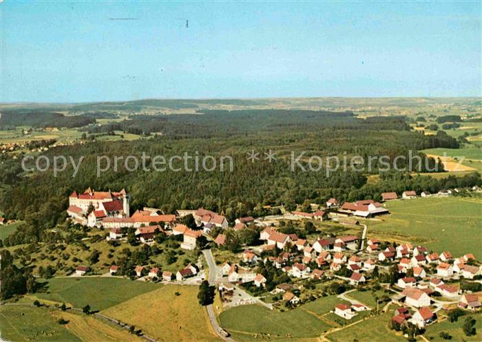 Wolfegg mit Schloss Fliegeraufnahme