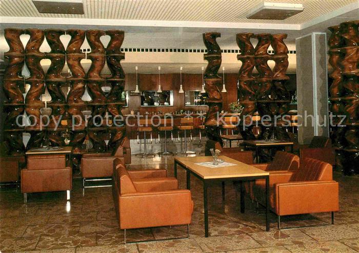 Templin FDGB Erholungsheim Friedrich Engels Foyer mit Hallenbar