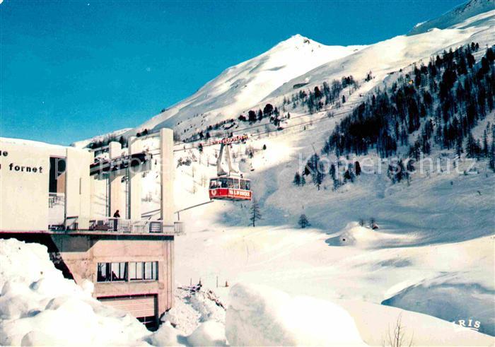 Val d Isere Le Telepherique du Fornet Wintersportplatz Franzoesische Alpen