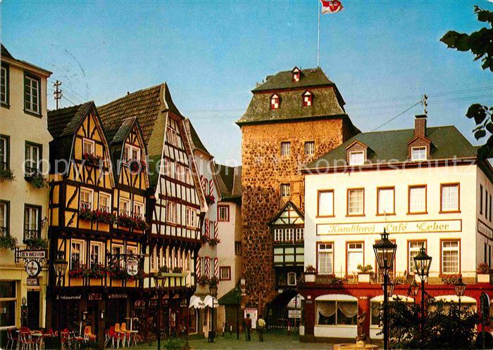 Linz Rhein Burgplatz Fachwerkhaeuser Konditorei Cafe