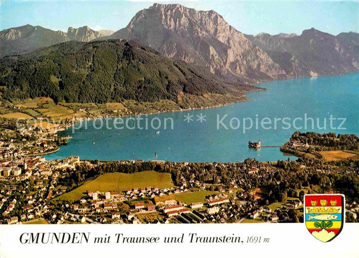Gmunden Salzkammergut Fliegeraufnahme mit Traunsee und Traunstein