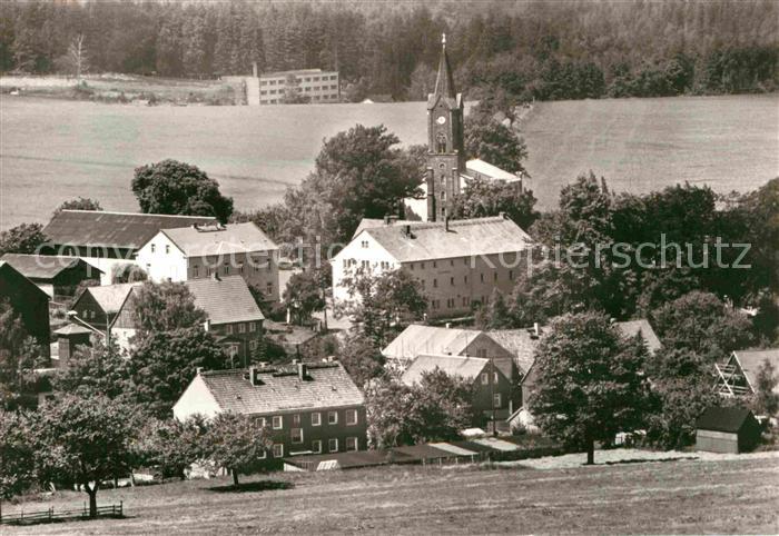 Rosenthal-Bielatal Partie mit Kirche