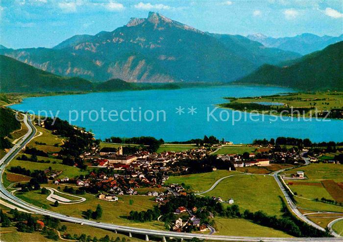 Mondsee Salzkammergut Autobahn Schafberg