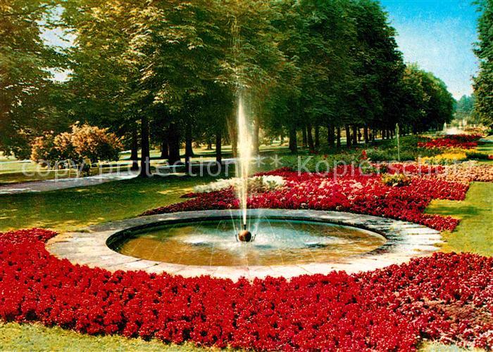 Bad Pyrmont Kurpark Fontaenenallee