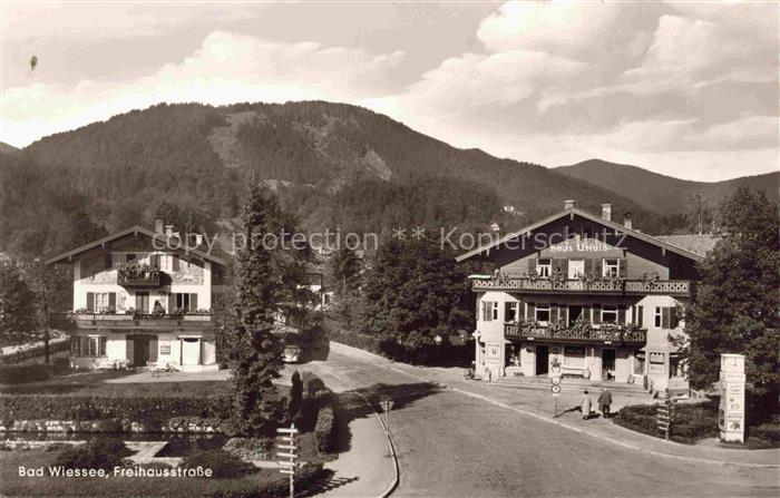 BAD WIEssEE Tegernsee Bayern Freihausstrasse Haus-Ursula Tegernsee Bergdorf Vill