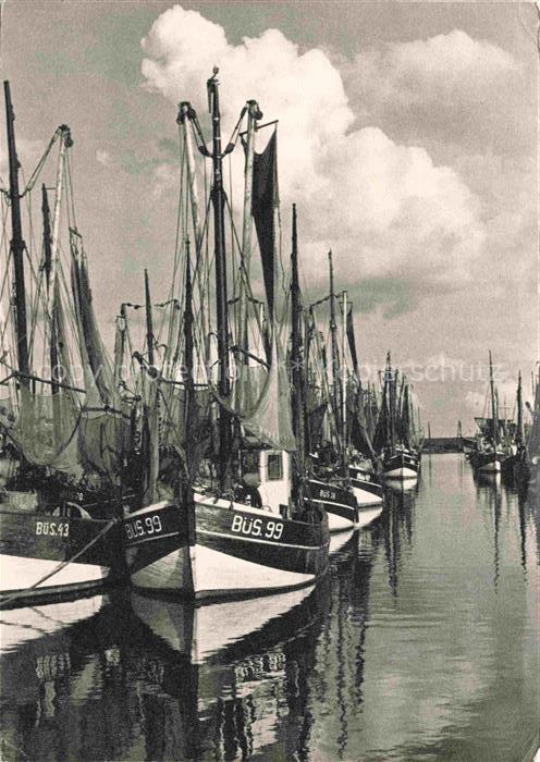 BueSUM Nordseebad Schleswig-Holstein Hafen Fischerboote Krabbenkutter Masten Net