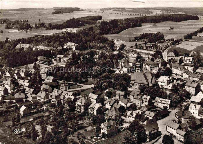 BAD STEBEN Bayern Frankenwald Kurort Kirche Ortschaft Huegel Wald Radiumbad