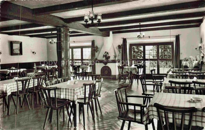 Tegernsee Bayern Café-Haunker Gaststaette Restaurant Innenraum Kamin Tische Stue