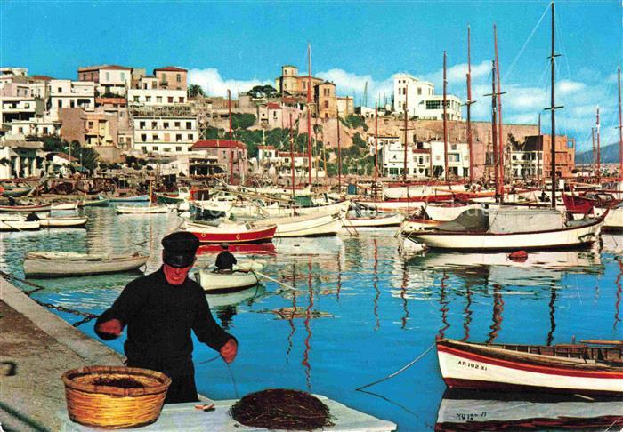Piraeus Piraeus Piree Pireus Pireo Greece Koumoundourou-Bucht Fischerboote Hafen