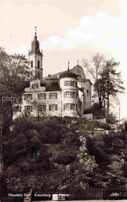 Pleystein Neustadt Waldnaab Bayern Kreuzberg Kloster Kirche Felsen Baeume Oberpf