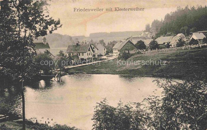 Friedenweiler Klosterweiher See Dorf Haeuser Wald Huegel Bruecke Spiegelung