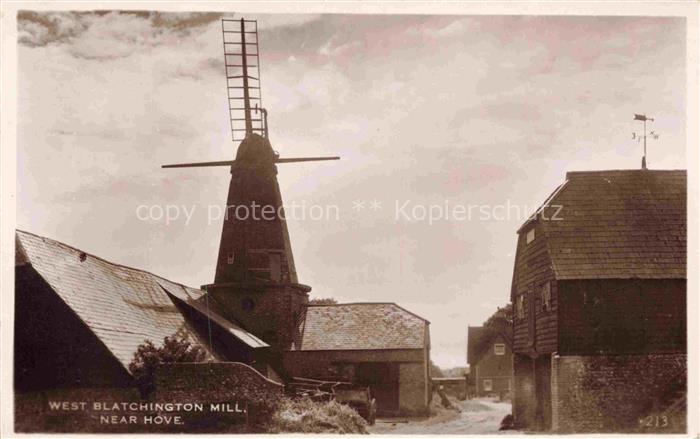 West Blachington Mill Hove Brighton UK West-Blatchington-Mill Windmuehle Scheune