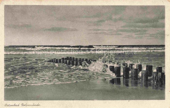 STOLPMueNDE Ostseebad USTKA Pommern PL Ostseebad Ostsee Buhnen Wellen Strand Mee