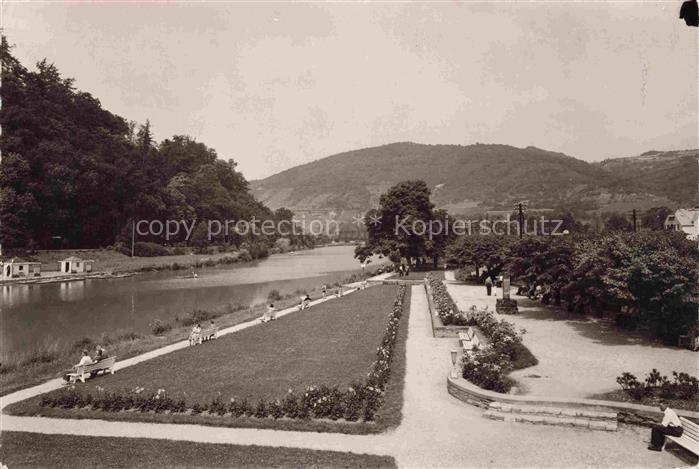 Nassau Lahn Rheinland-Pfalz Lahnanlagen Park Lahn Fluss Blumenbeete Berge Kurpa