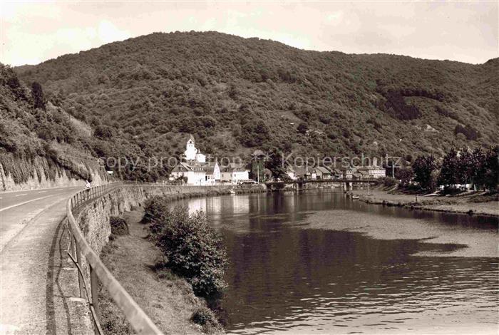 Dausenau Rheinland-Pfalz Partie-a.d.-Lahn Lahn Fluss Uferstrasse Kirchturm Ortsa