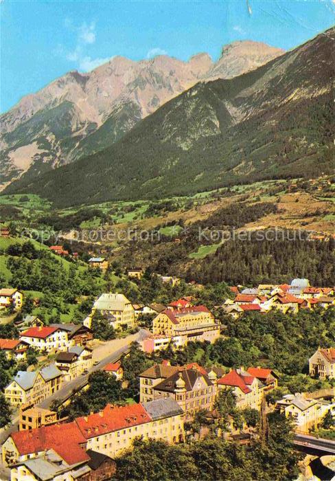Landeck Tirol AT Hotel-Sonne Parseierspitze Alpen Bergmassiv Stadtansicht Wald