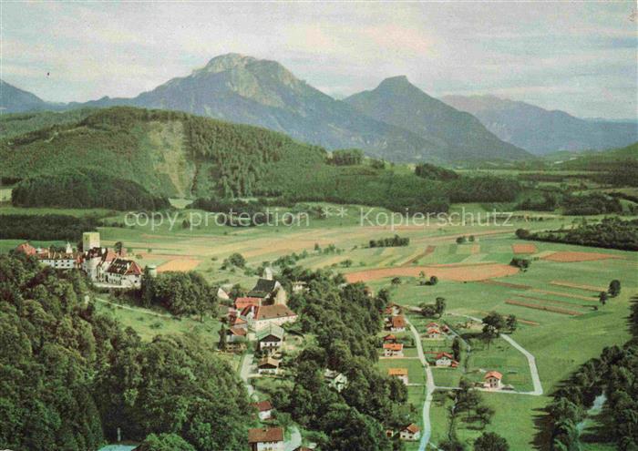 Markt Neubeuern Rosenheim Bayern Schloss Kirche Inntal Alpen Kranzhorn Kaisergeb