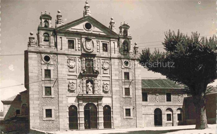 Avila  Castilla y Leon ES Convento-de-Santa-Teresa Barockfassade Kloster Reliefs