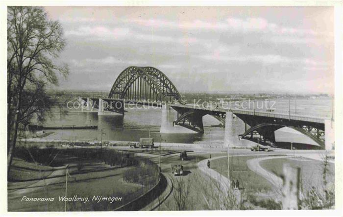 NIJMEGEN Nymegen Gelderland NL Waalbrug Waal Bruecke Stahlbogenbruecke Strasse A