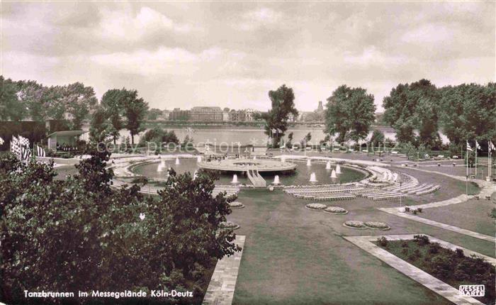 Seeberg Koeln Tanzbrunnen Messegelaende Koeln-Deutz Springbrunnen Rhein Park Aus