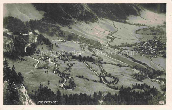 Jochstrasse Tannheim 1097m Tirol AT Jochstrasse Passstrasse Serpentinen Bergtal