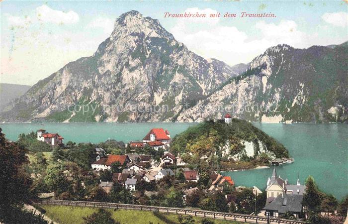 Traunkirchen Traunseee Oberoesterreich AT Traunstein Traunsee Halbinsel Kirche D