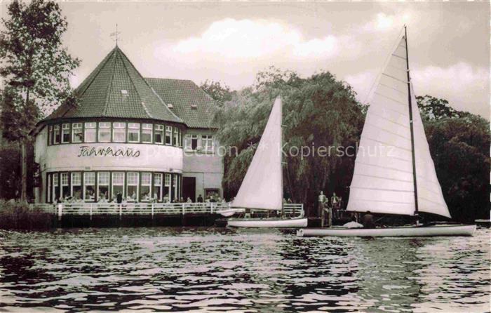 BAD ZWISCHENAHN Ammerland Niedersachsen Faehrhaus Restaurant  Segelboote
