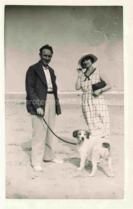 HUNDE dogs chiens-- Am Strand