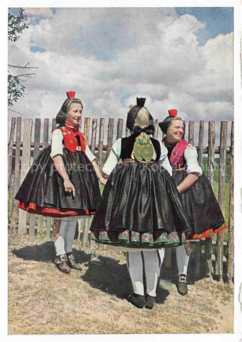 Trachten  Costumes-- Die bunte Schwalm Nr.5 Beim Probetanz