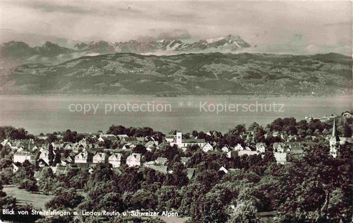 Bodolz LINDAU Bayern Bodensee Schweizer-Alpen Kirchturm Daecher Reutin Streifels