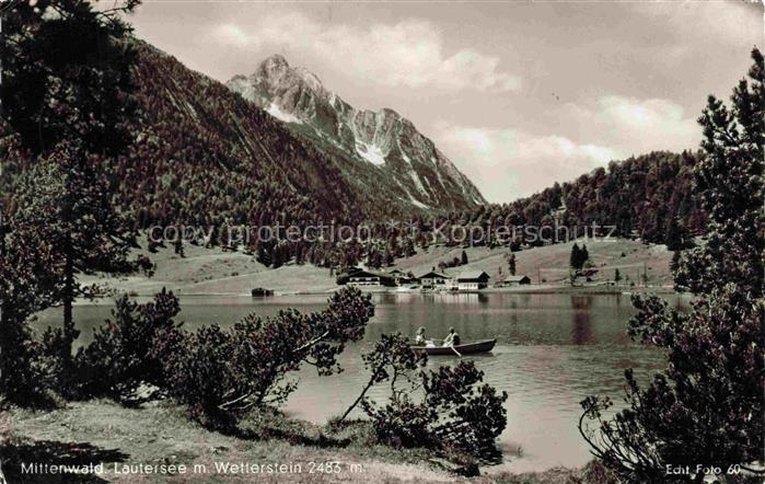 MITTENWALD Bayern Lautersee Wetterstein Bergsee Ruderboot Bergwald Alpen Wiesen