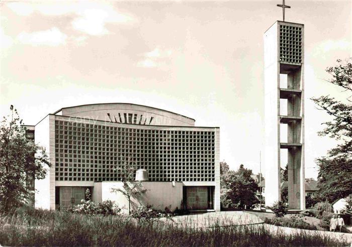 BADENWEILER BW Pfarrkirche-St-Peter Glockenturm Betonkirche Gittermauerwerk Kreu