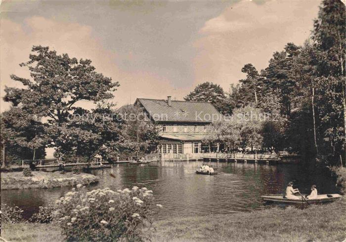 Jonsdorf Saechsische Schweiz Gondelfahrt Teich Ruderboot Gasthaus Baeume Park Wa