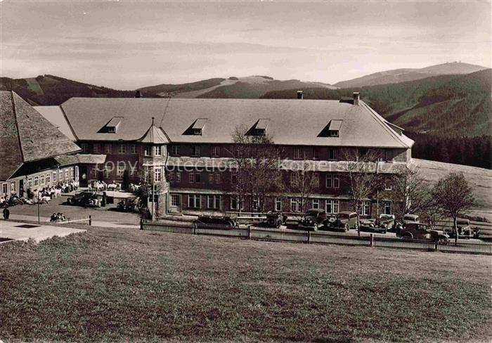 Schauinsland Oberried BW Hotel-Haldenhof Schwarzwald Parkplatz Oldtimer Kurgast