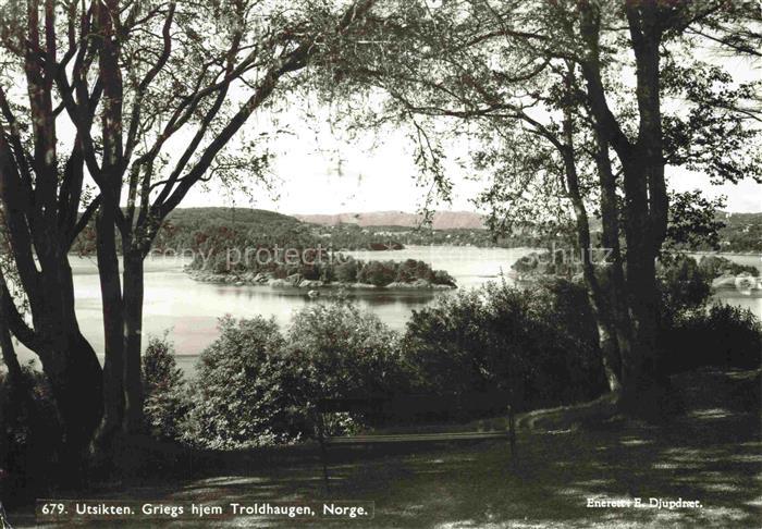 Troldhaugen Trondheim Sor-Trondelag Norge Grieg-Troldhaugen Fjord See Wald Panor