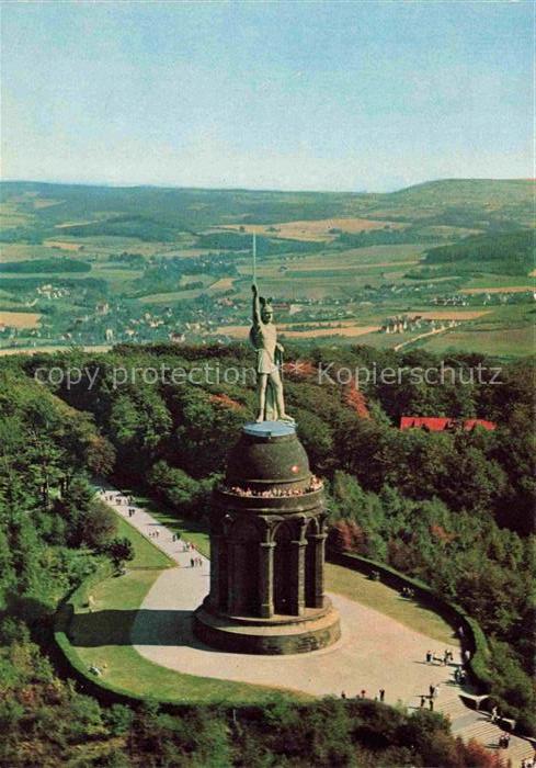 DETMOLD Lippe NRW Hermannsdenkmal Teutoburger-Wald Armin Denkmal Huegel Landscha