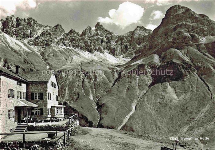 Kemptnerhuette 1845m Heilbronnerweg Bayern Kemptnerhuette Krottenspitzengrat Mut