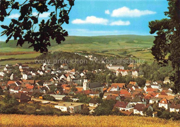 Bad Salzschlirf Fulda Hessen Teilansicht Kirche Stadtansicht Huegel Felder Wohnh