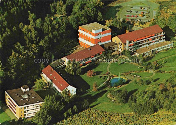 Hachen Sundern Sauerland Arnsberg NRW Sauerlandklinik Fliegeraufnahme Wald Klini