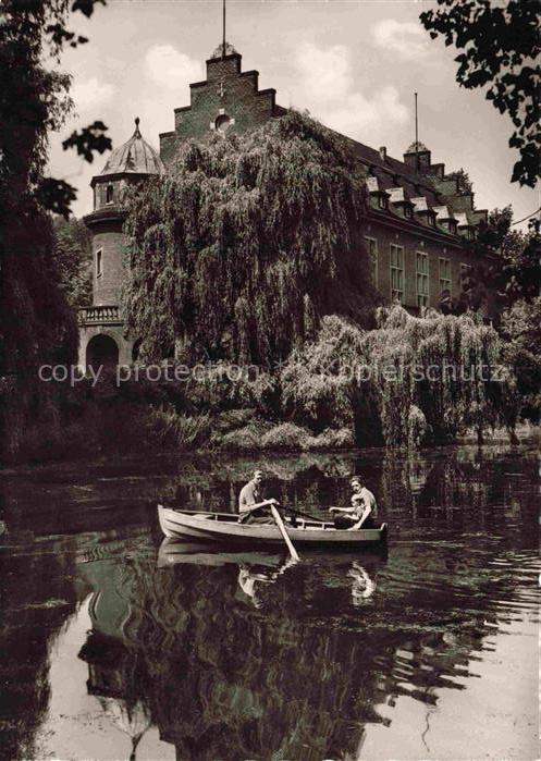 Gladbeck Haus-Wittringen Wasserburg Graben Ruderboot Trauerweide S/W-Fotokarte