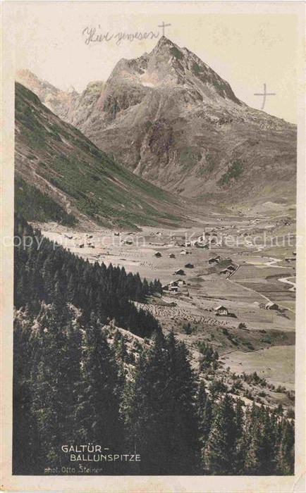 Galtuer Landeck Tirol AT Ballunspitze Bergtal Tannen Alpen Paznauntal Dorf Wiese
