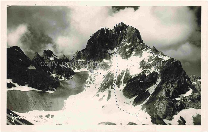 Zimba 2645m Raetikon Vorarlberg AT Zimba Bergsteigen Kletterroute Raetikon Glets