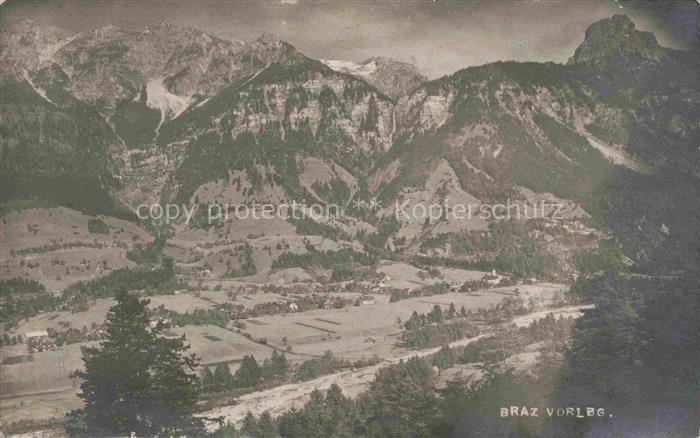 Braz Innerbraz Vorarlberg AT Klostertal Bergtal Wiese Wald Berge Dorf Panorama H